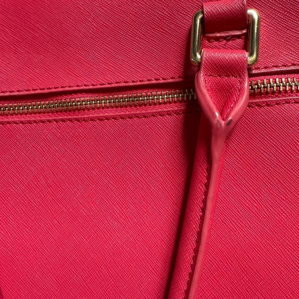 Danier Pink Tote Bag with Structured Design and Saffiano Finish - Picture 6 of 16